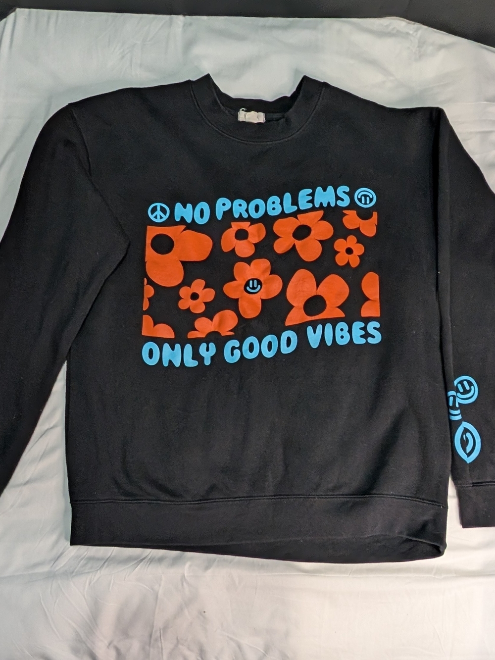 Persaya Retro Graphic Crewneck Sweatshirt Medium Black Orange Floral Good Vibes
